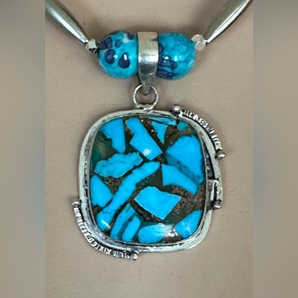 20 inch Blue & Gray Rain Flower Jade Bead Necklace NWOT - Picture 14 of 15